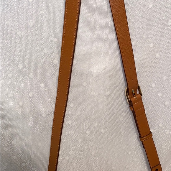 *SOLD*Nordstrom Bella Leather Crossbody Bag - Picture 9 of 14